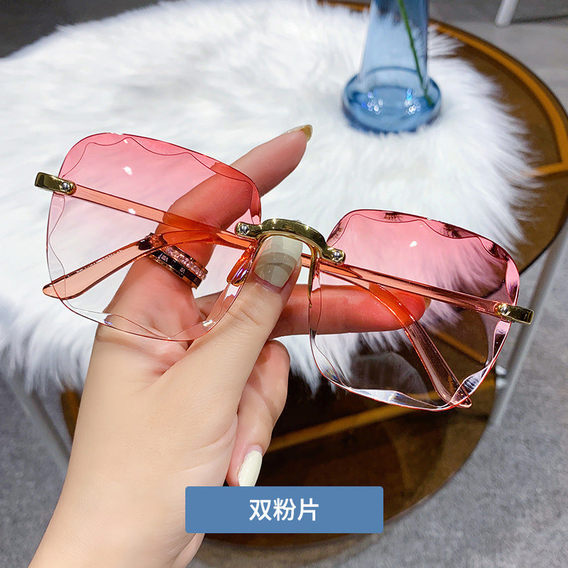 Wholesale Frameless Cut Edge Trendy Fashion Anti-ultraviolet Sunglasses